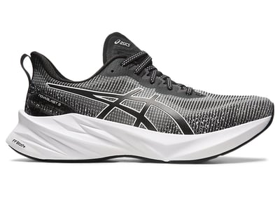 ASICS Novablast 3 LE 1011B591-001 01