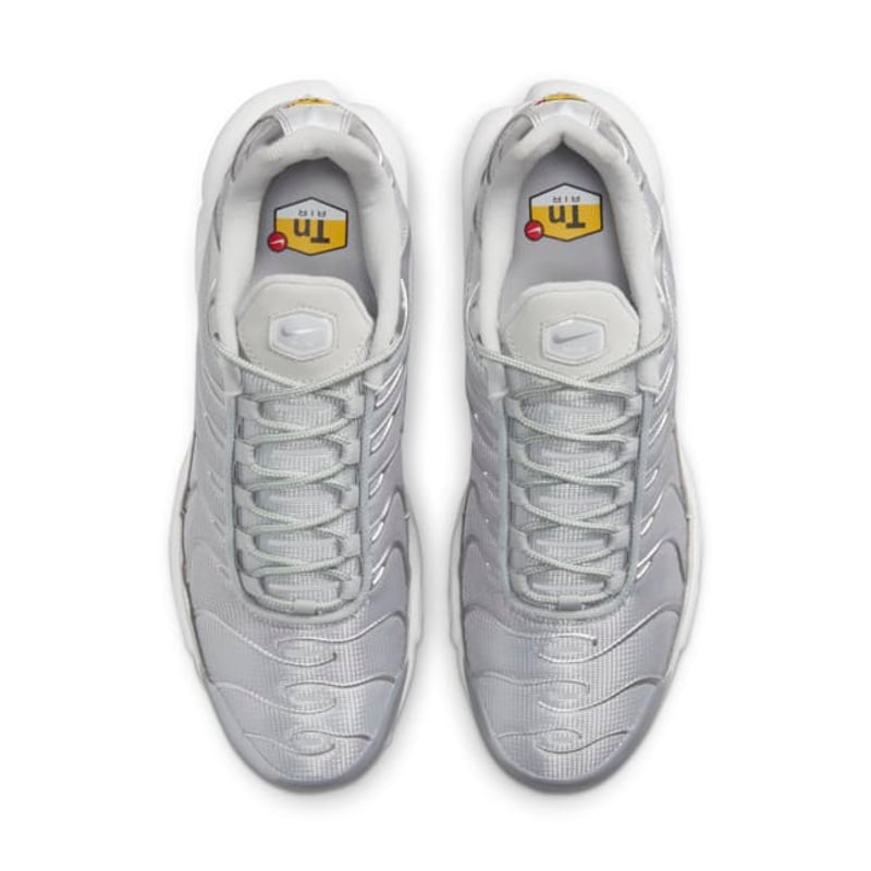 Nike Air Max Plus FJ1012-095 04