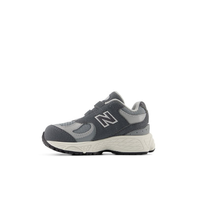 New Balance 2002 Hook & Loop IV2002CF 02
