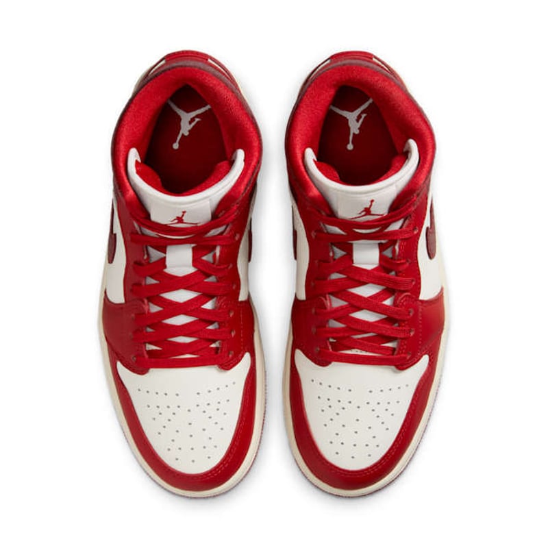 Jordan 1 Mid SE HJ9337-106 04