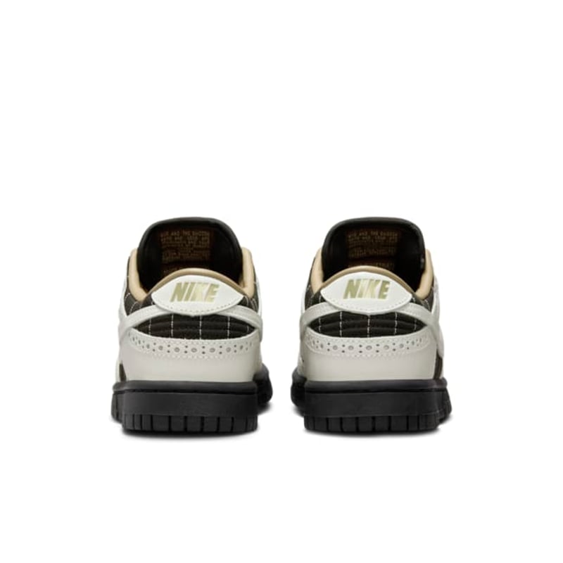 Nike Dunk Low LX FV3642-010 06