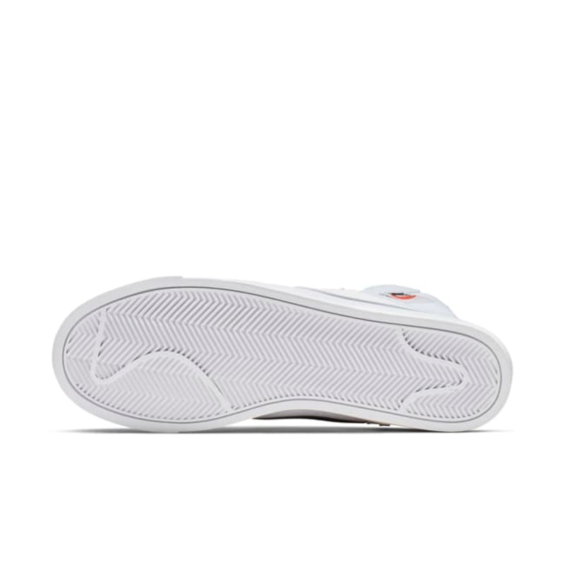 Nike Blazer Mid Rebel BQ4022-102 02
