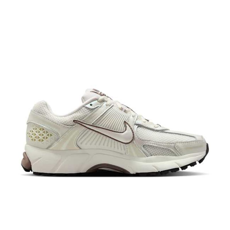 Nike Zoom Vomero 5 IB8129-133 03