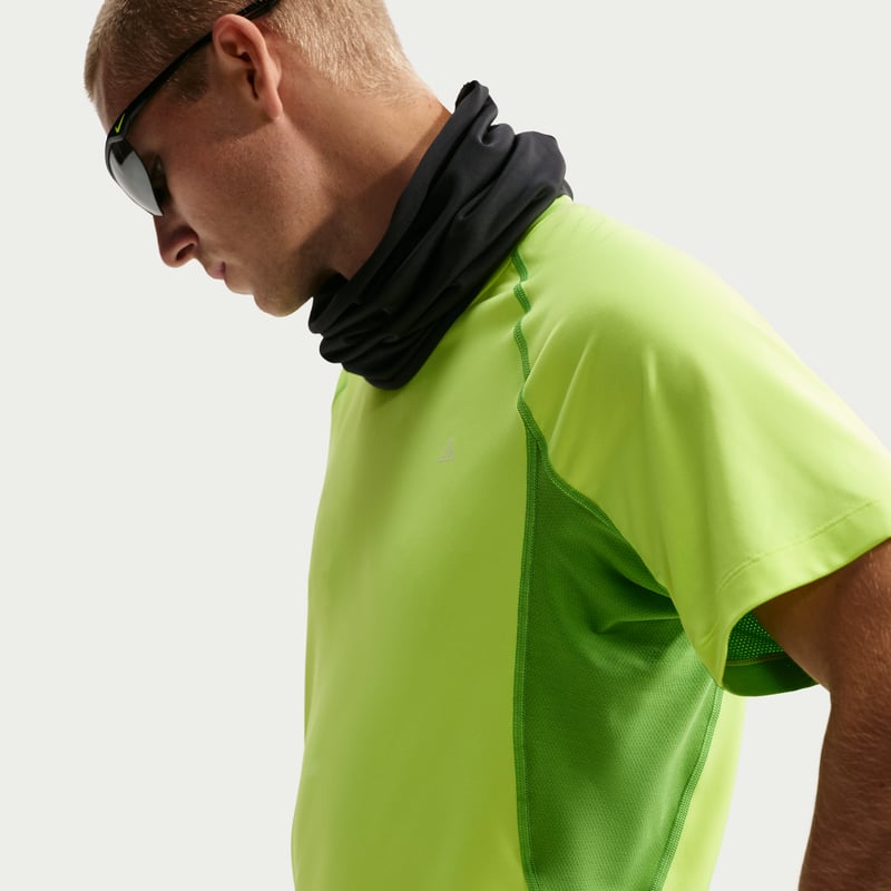 Nike ACG 'Wildsee' Dri-FIT Base Layer Top "Volt Ice & Mean Green" | Men | | 03 | SPORTSHOWROOM