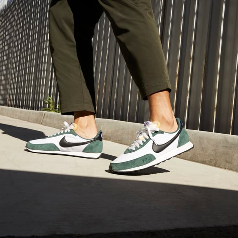 Nike Waffle Trainer 2 DJ6054-100 02
