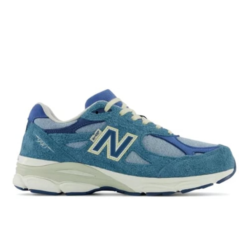 New Balance 990v3 Made In USA x Levi's M990LI3 01