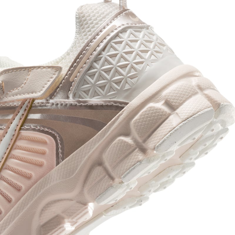Nike Vomero 5 HF6999-110 08