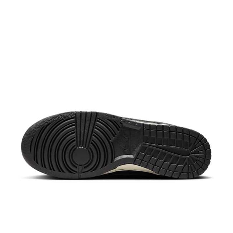 Nike Dunk Low Premium HF3145-001 02