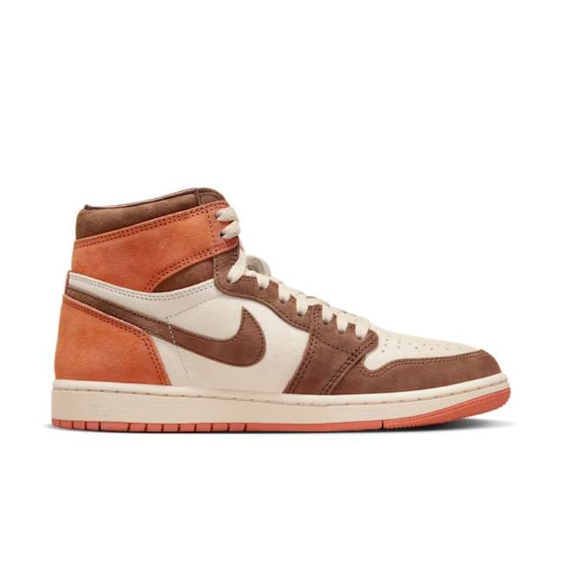 Jordan 1 Retro High OG FQ2941-200 03