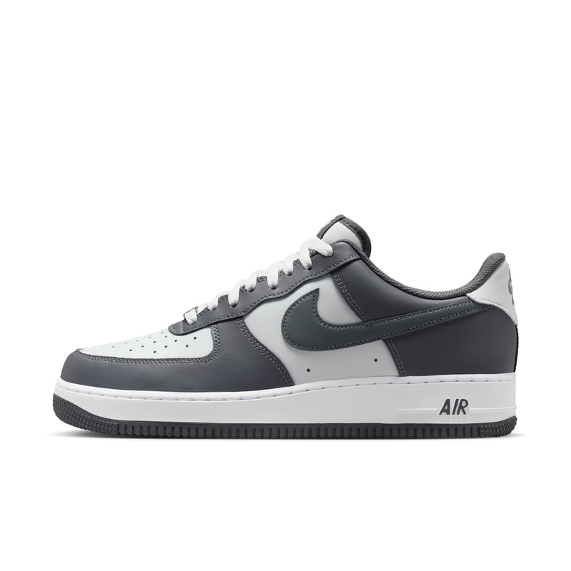 Nike Air Force 1 '07 sneakers "Photon Dust & Dark Grey" | Heren | Sportstyle | 00 | SPORTSHOWROOM