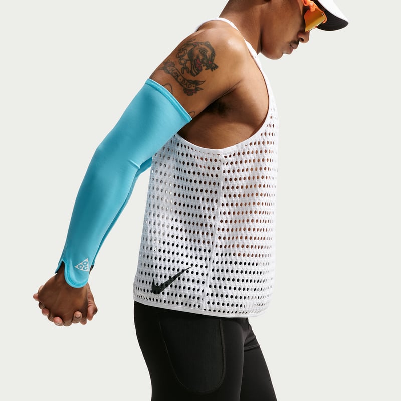Nike ACG Radical AirFlow Dri-FIT Tank Top "White & Anthracite" | Men | Outdoor | 02 | SPORTSHOWROOM