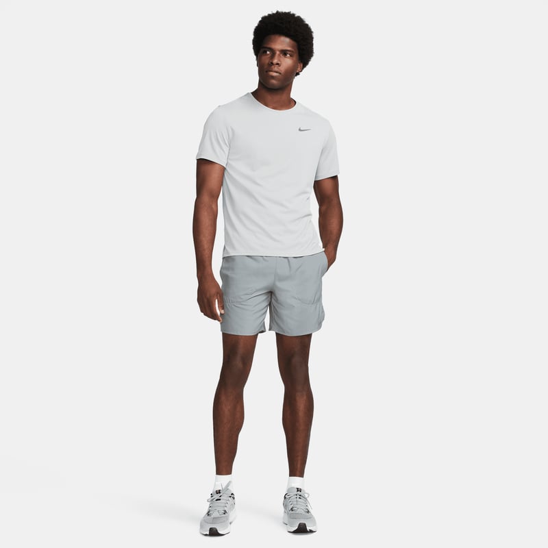 Majica Nike Miler Dri-FIT "Grey Fog & Particle Grey" | Moški | Tek | 05 | SPORTSHOWROOM