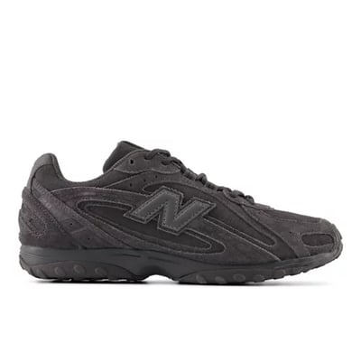 New Balance 204L sneakerit "Magnet & Slate Grey" | Miehet & Naiset | Sportstyle | 00 | SPORTSHOWROOM