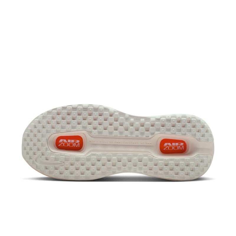Nike Vomero Premium IQ4035-100 02