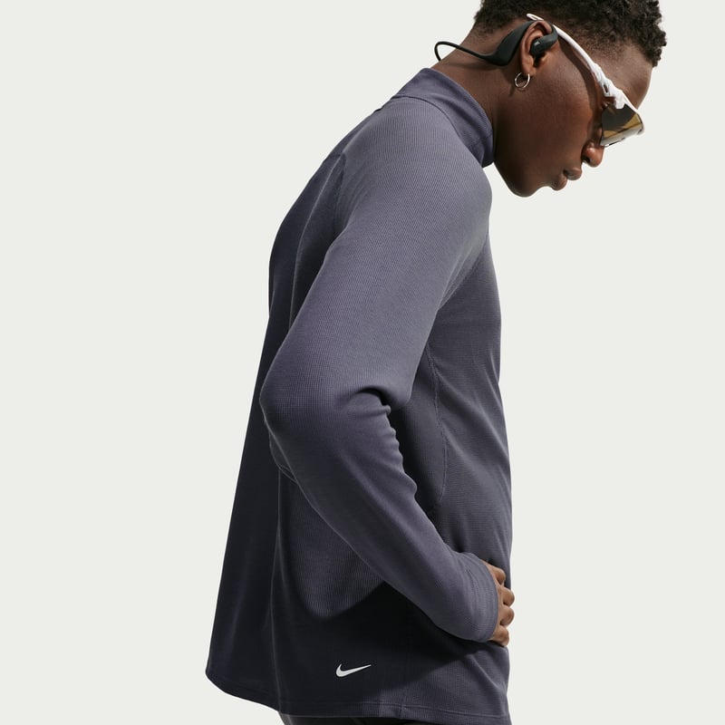 Nike ACG Dri-FIT Mid-Layer 1/4-Zip Top "Gridiron" | Men | Outdoor | 03 | SPORTSHOWROOM