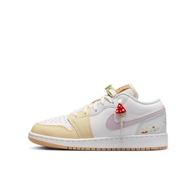 Jordan 1 Low SE IB8861-151