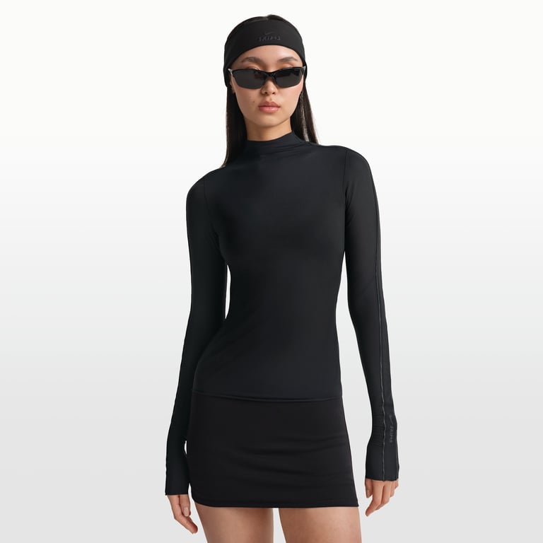 NikeSKIMS Weightless Layers