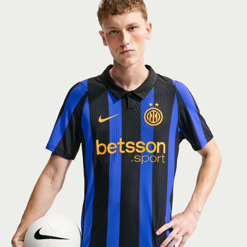 Nike Inter Milan 2026/27 Match Home Aero-FIT Authentic II2736-409 01