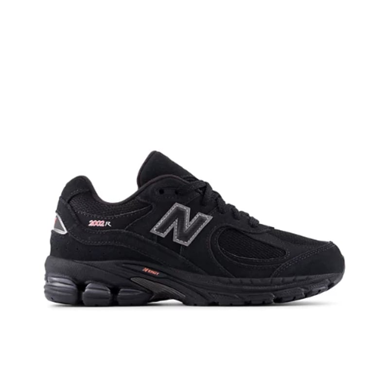 New Balance 2002 LACE GC2002RX 01