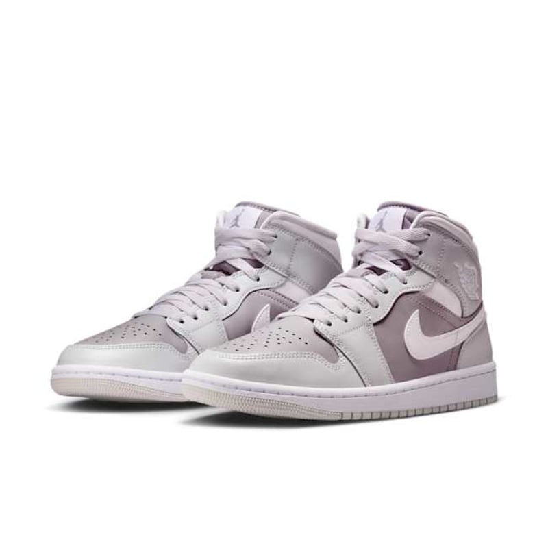 Jordan 1 Mid BQ6472-008 05