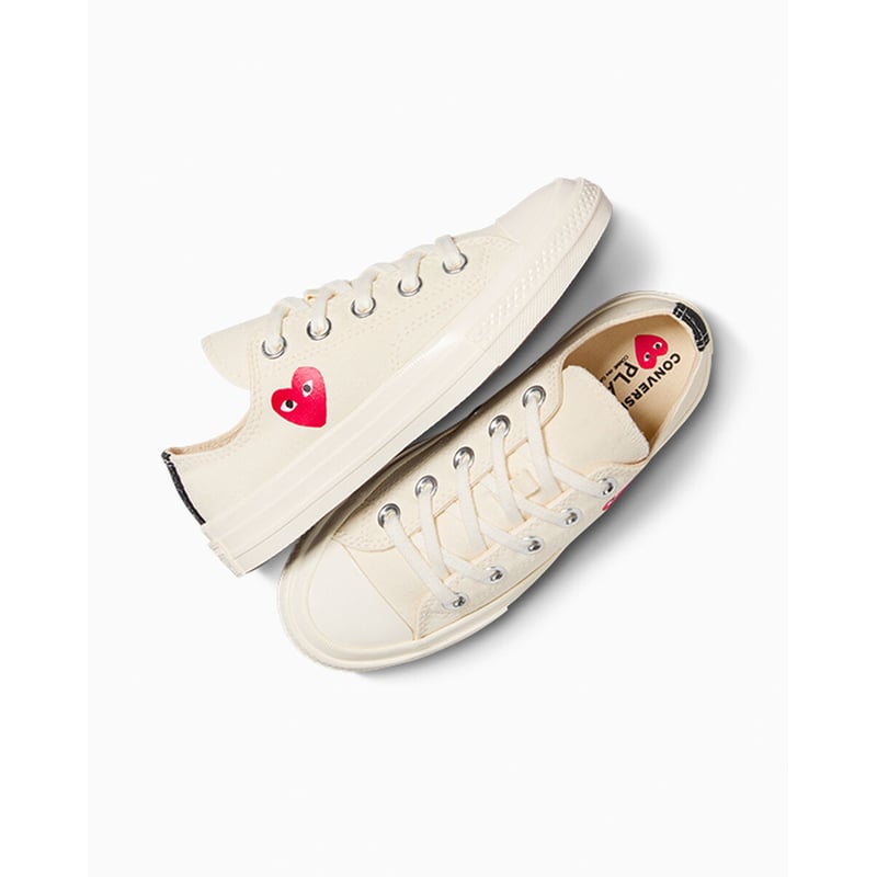 Converse Chuck 70 Low x Comme des Garçons PLAY ‘Single Heart’ A08807C 04