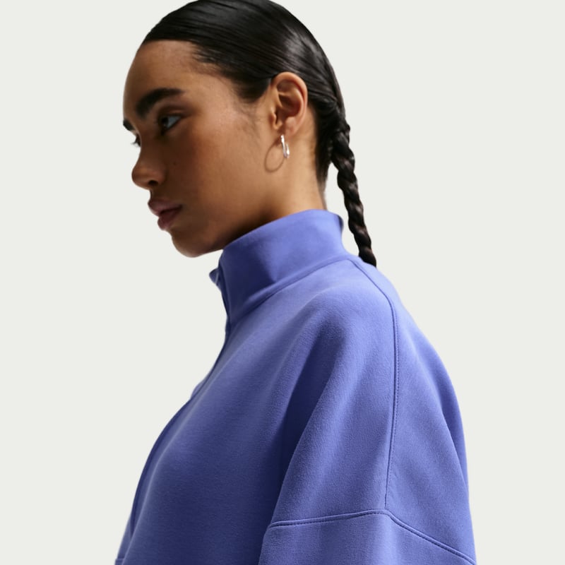 Nike 24.7 ImpossiblySoft Dri-FIT Oversized HQ8188-570 03