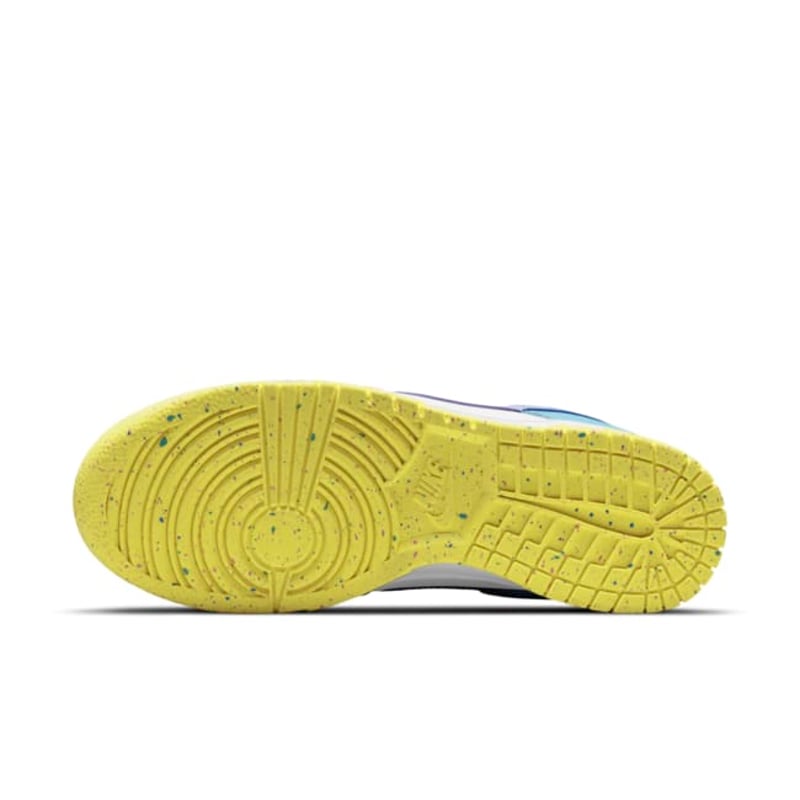 Nike Dunk Low SE DD1872-100 02