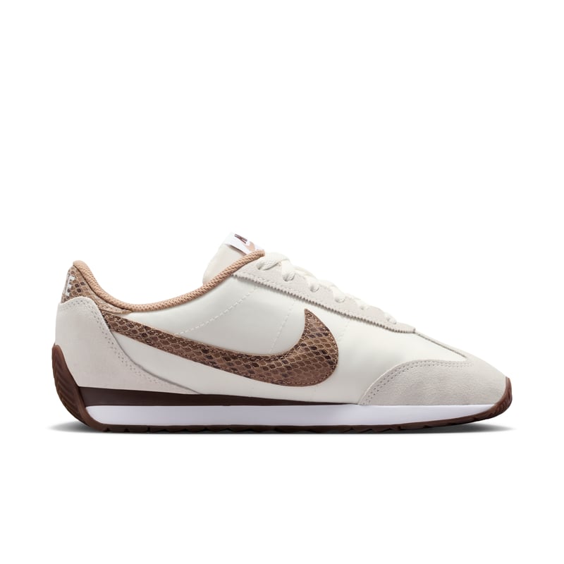Nike Pacific Premium sneakers "Sail & British Khaki" | Dames | Sportstyle | 03 | SPORTSHOWROOM