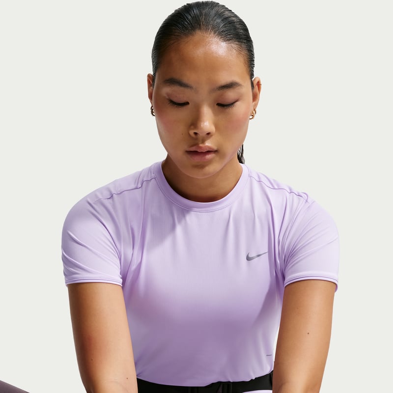 Nike Swift Dri-FIT HM9698-511 03