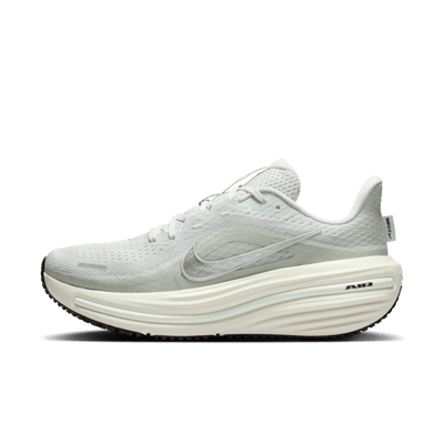 Nike Winflo 12 Laufschuhe "Off-White & Barely Green" | Damen | Laufen | 01 | SPORTSHOWROOM