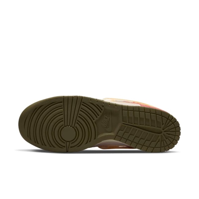 Nike Dunk Mid x Social Status DJ1173-600 02