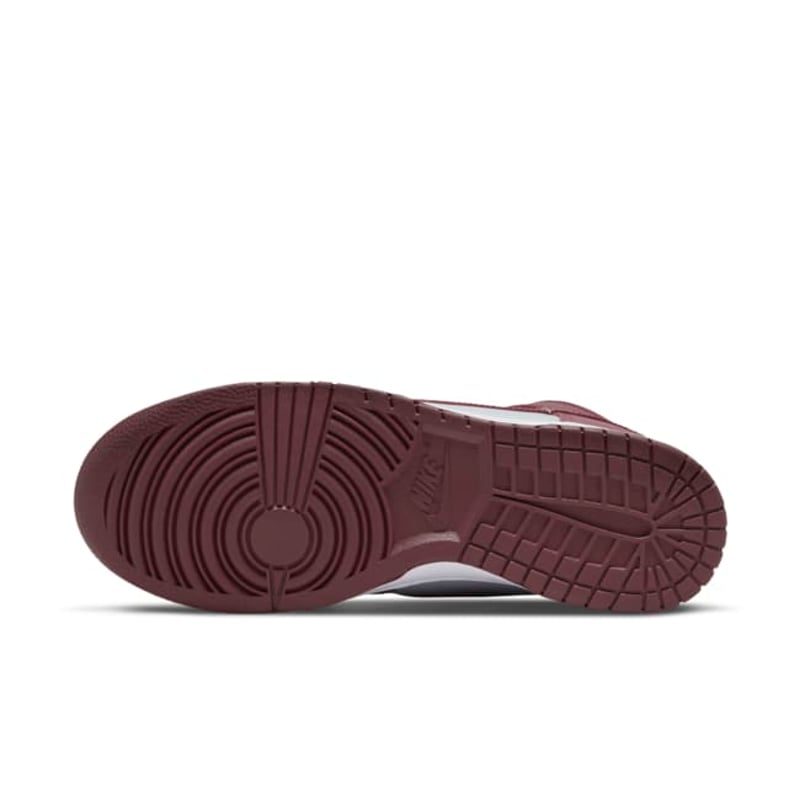 Nike Dunk High DD1399-600 02