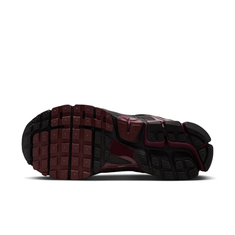 Nike Zoom Vomero 5 IB8929-002 02