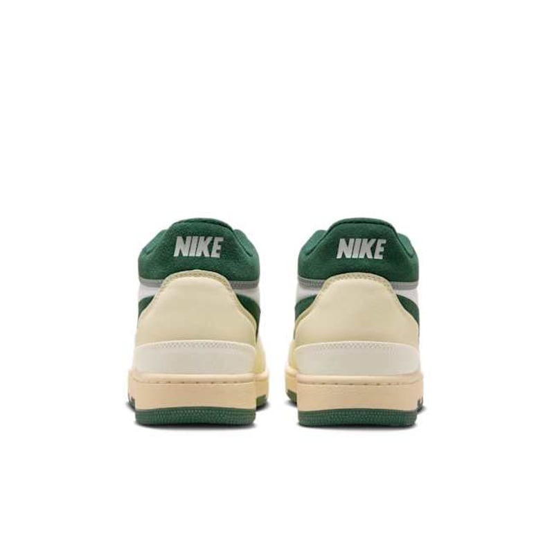 Nike Attack FZ2097-100 06