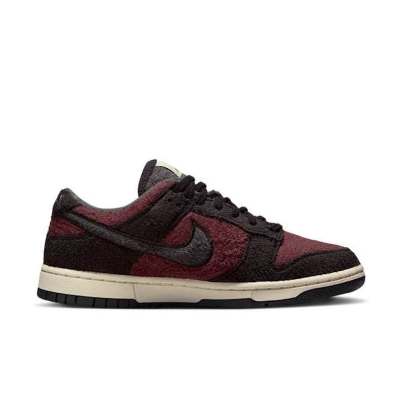 Nike Dunk Low SE DQ7579-600 03