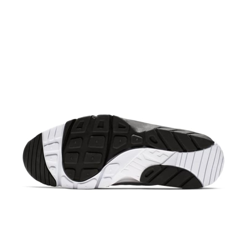 Nike Air Trainer Huarache 679083-109 02