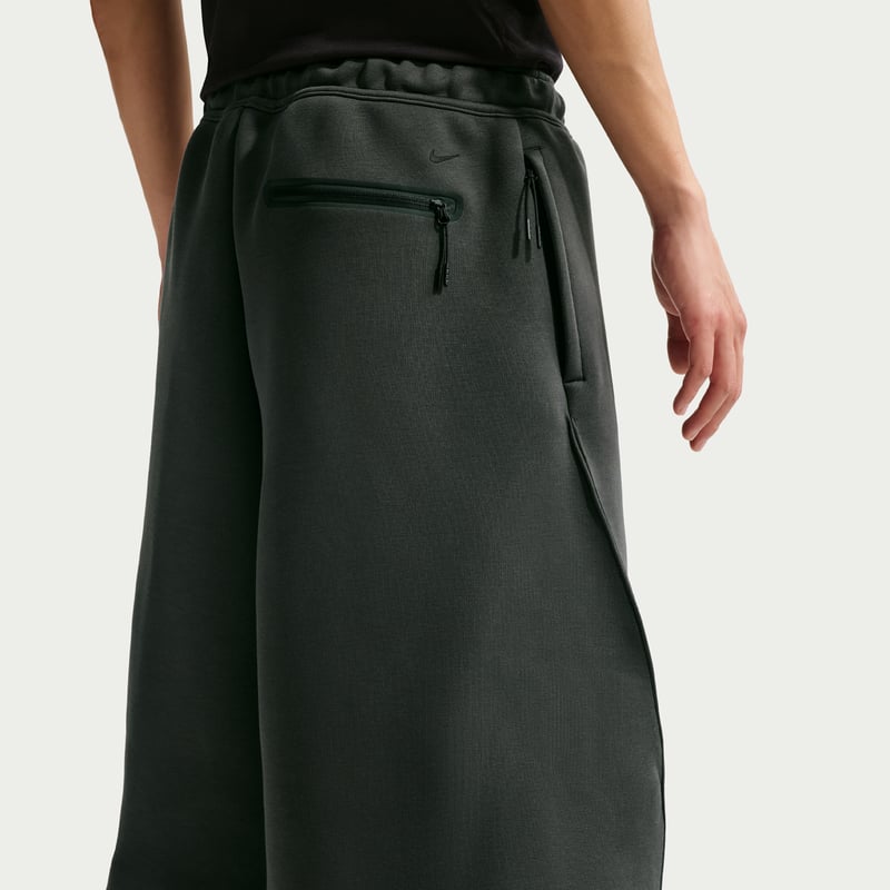 Nike Tech Fleece Oversized HV6539-060 03