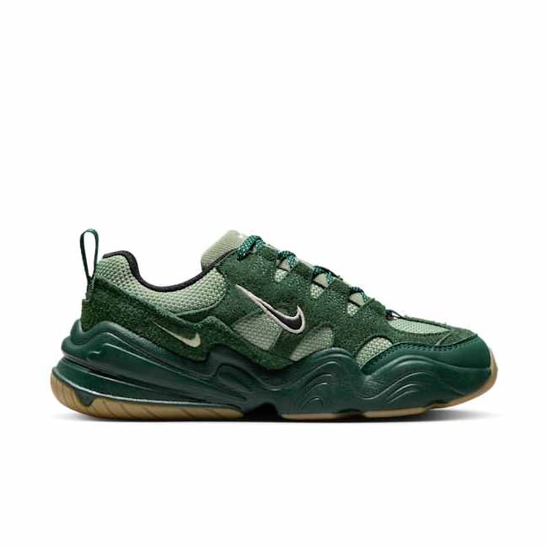 Nike Tech Hera DR9761-300 03