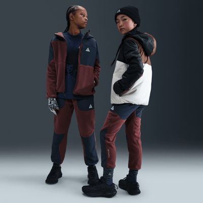 Nike ACG "Wolf Tree" Polartec Byxor "Red Sepia & Thunder Blue" | Barn | | 01 | SPORTSHOWROOM