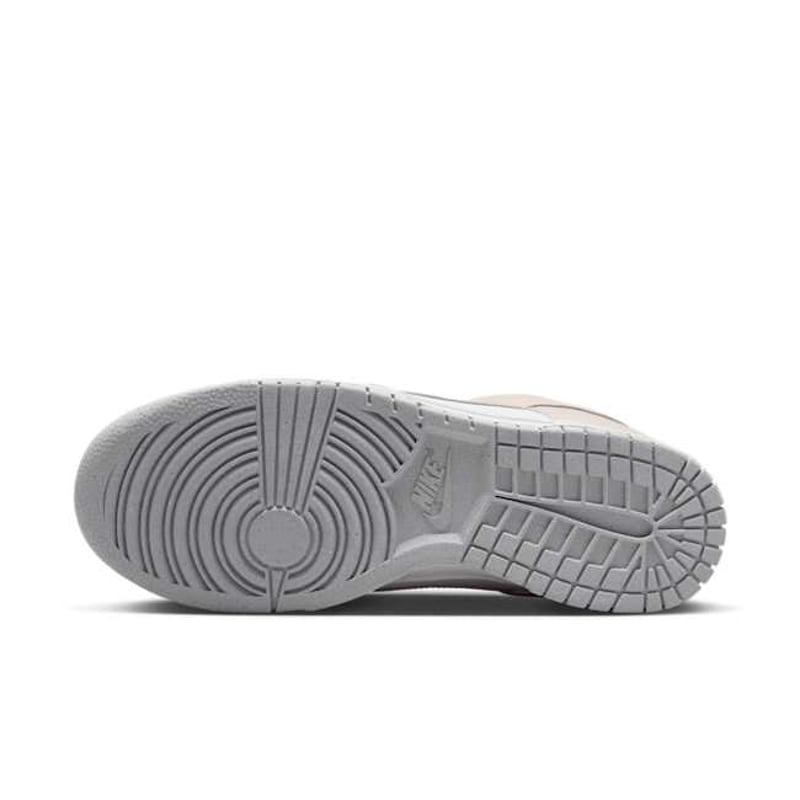 Nike Dunk Low Next Nature DN1431-100 02