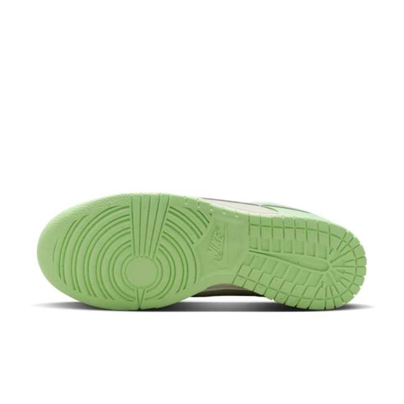 Nike Dunk Low Next Nature SE FN6344-001 03