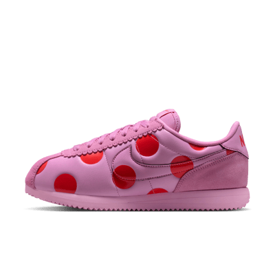 Nike Cortez ‘Polka Dots’ Sneaker "Light Magenta & Bright Crimson" | Damen | Sportstyle | 01 | SPORTSHOWROOM
