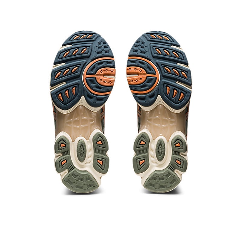 ASICS Gel-Nimbus 9 1201A584-100 07