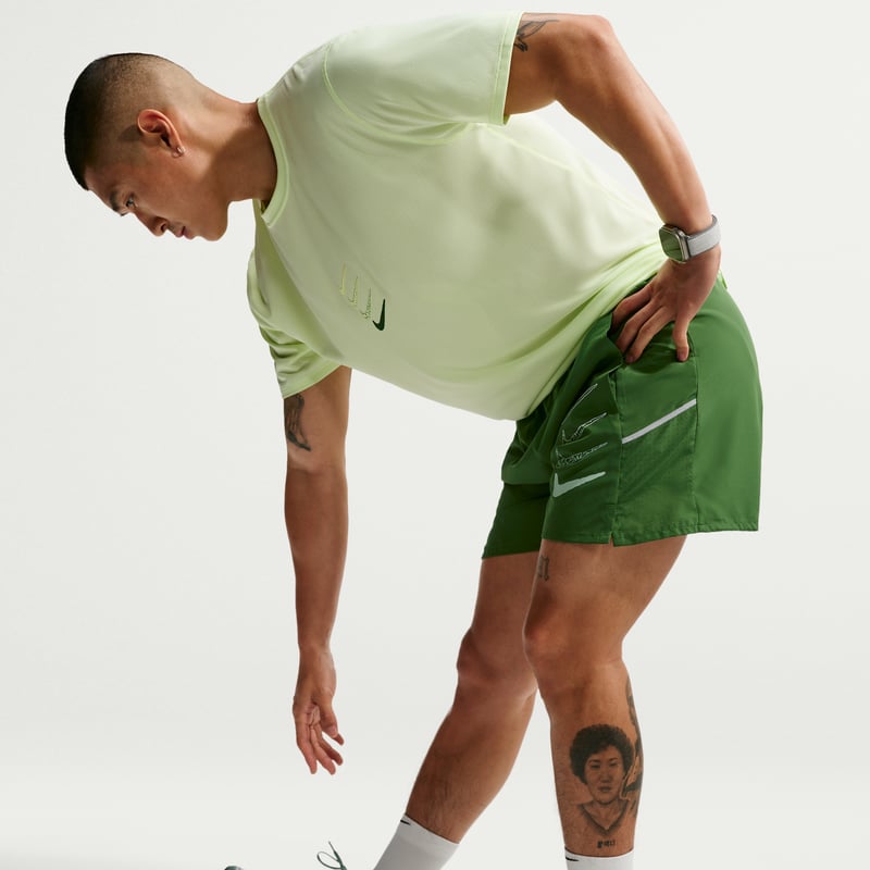 Pantalones cortos Nike Miler Dri-FIT 5" Brief-Lined "Forest Green" | Hombre | Correr | 04 | SPORTSHOWROOM