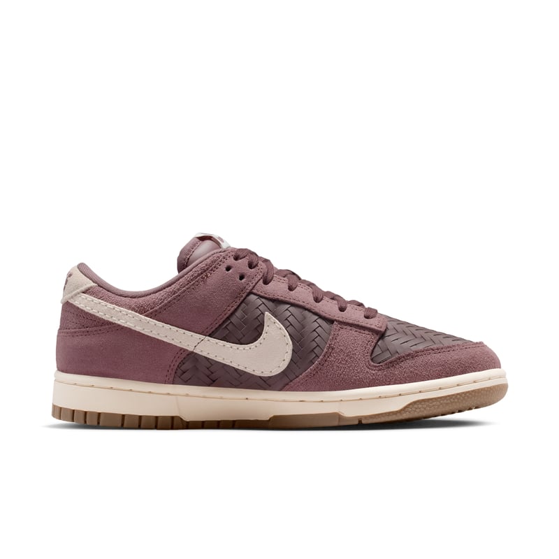 Παπούτσια Nike Dunk Low Premium SE "Tattoo & Chalk" | Γυναίκες | Sportstyle | 03 | SPORTSHOWROOM