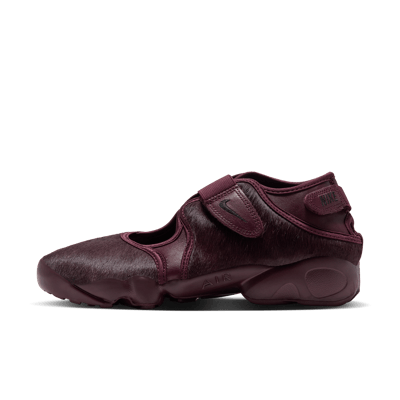 Sneakers Nike Air Rift ‘Pony Hair’ "Mystic Dates" | Donna | Sportstyle | 01 | SPORTSHOWROOM