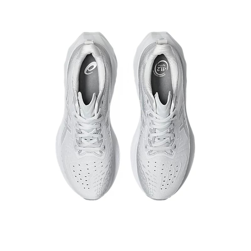 ASICS Novablast 4 1011B693-021 06