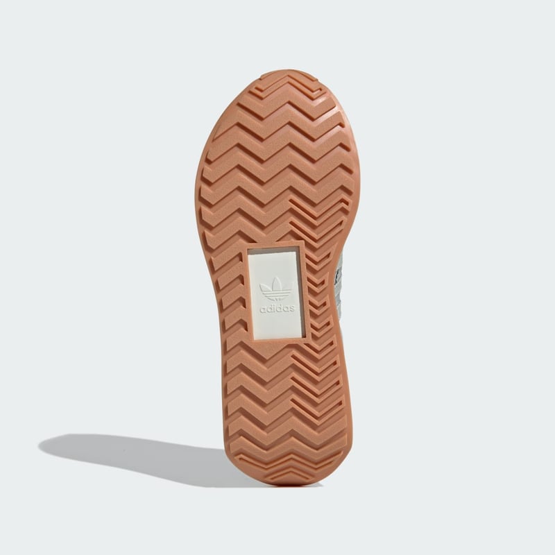 adidas Country XLG IE3231 04