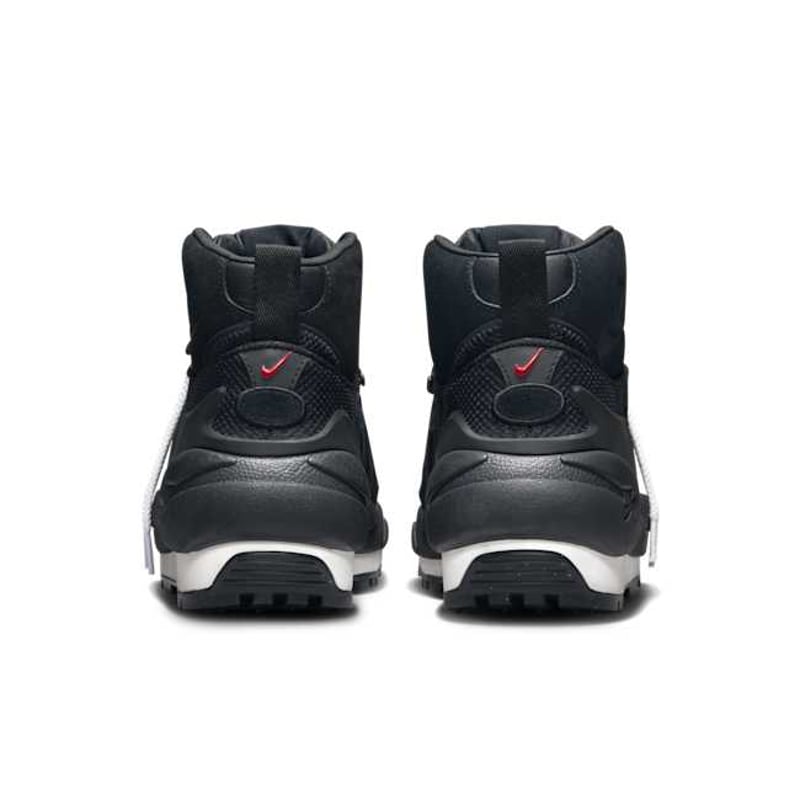 Nike Magmascape x sacai FN0563-001 06