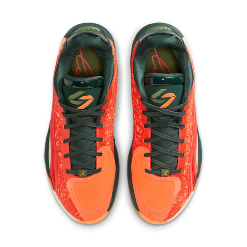 Jordan Luka 4 IB7903-300 04